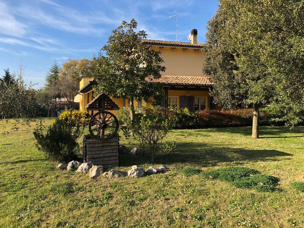 Villa La Tenuta Del Giglio à Tavullia Extérieur photo