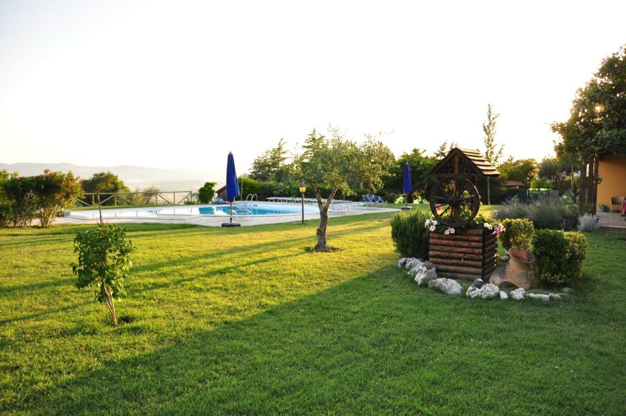 Villa La Tenuta Del Giglio à Tavullia Extérieur photo